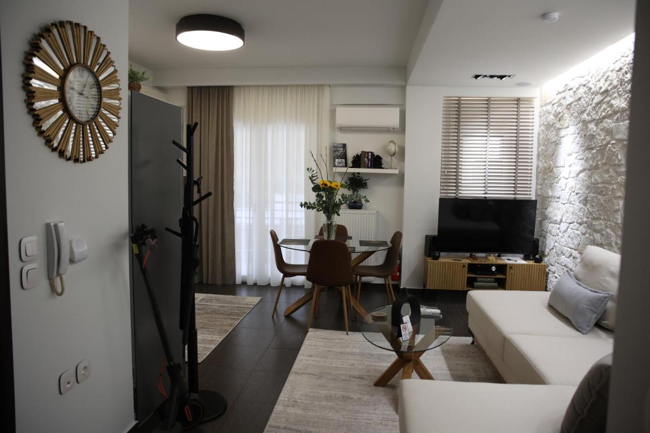 La Larissa Luxury Apartments Thetis Εξωτερικό φωτογραφία